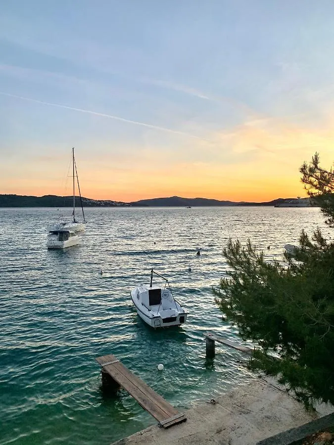 Penthouse Apartment Lux With A Panoramic View, Located On The Beachfront Of Ciovo-Trogir Trogir